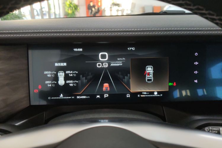 坦克300 2021款 越野版 2.0T 征服者中控内饰14