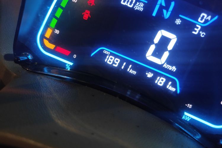 江铃集团新能源 易至EV2 2024款 201km 舒适型中控内饰15