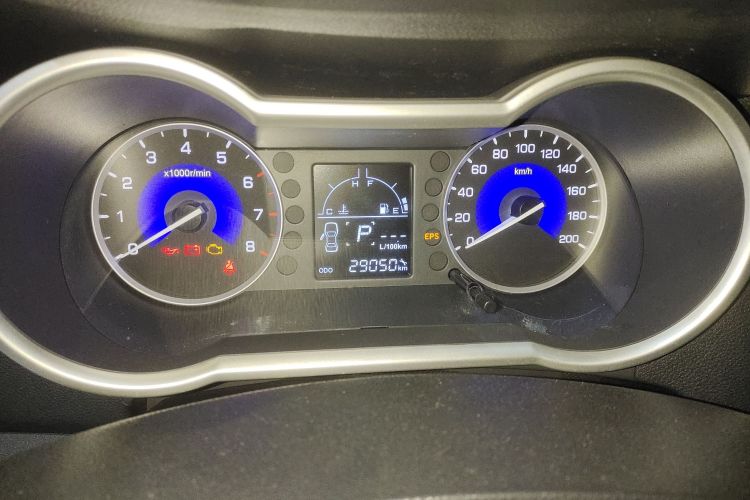 东风风神AX3 2016款 1.5L 自动尊酷型中控内饰14