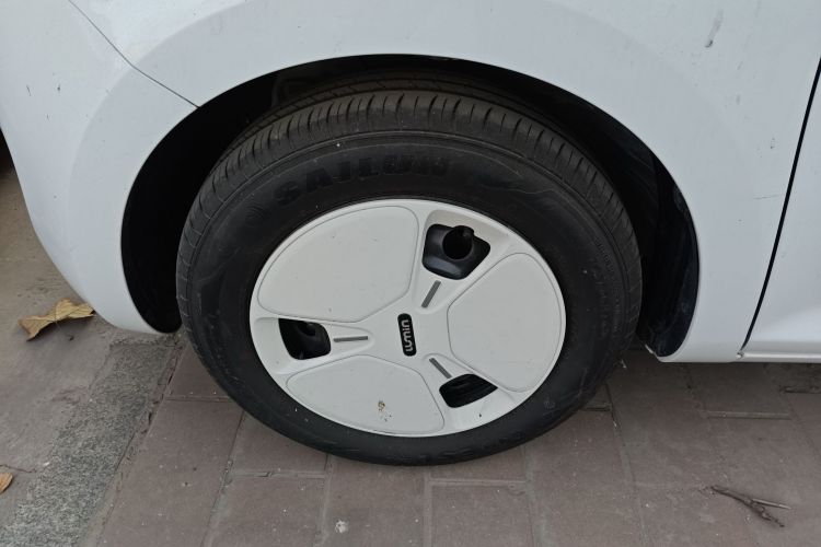 长安启源 长安Lumin 2025款 210km 清香款车身外观6007