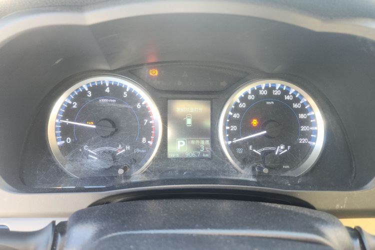 丰田 汉兰达 2021款 2.0T 四驱精英版 7座中控内饰14