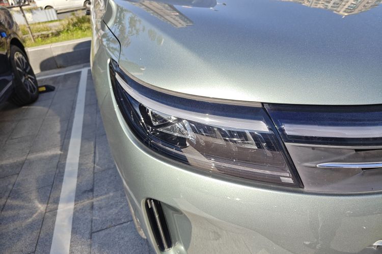 鸿蒙智行 问界M7 2022款 1.5T 后驱舒适版车身外观8