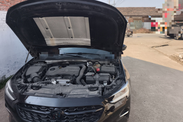 别克 君威 2022款 552T 智享型局部细节9007