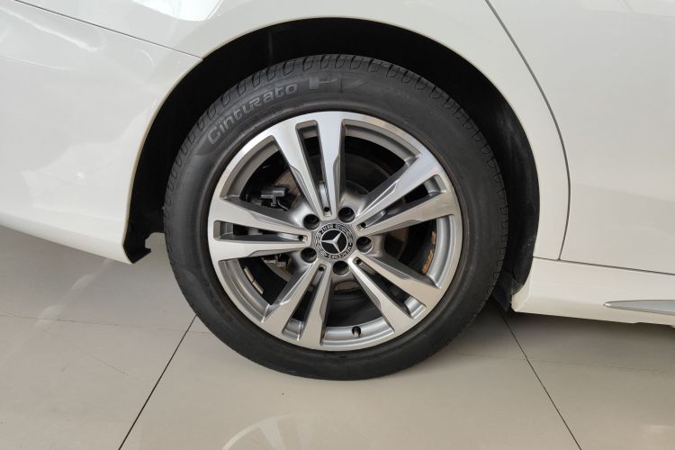 奔驰C级 2018款 C 200 L 运动版车身外观6008