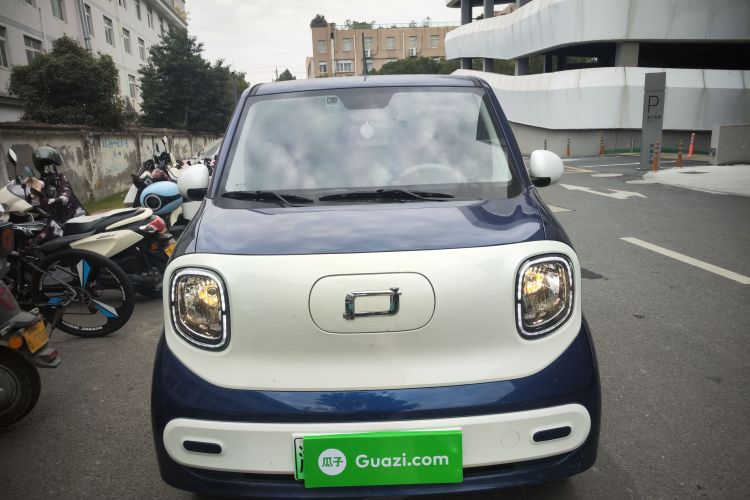 奔腾小马 2025款 222km 灵动马车身外观2