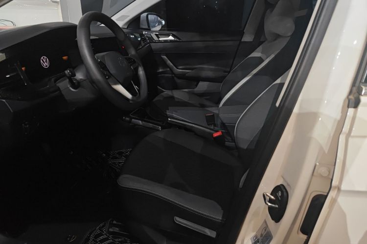 大众 朗逸 2023款 新锐 1.5L 自动新逸版中控内饰19