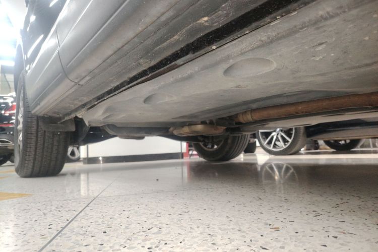 大众 途观 2015款 1.8TSI 自动两驱豪华型局部细节9001