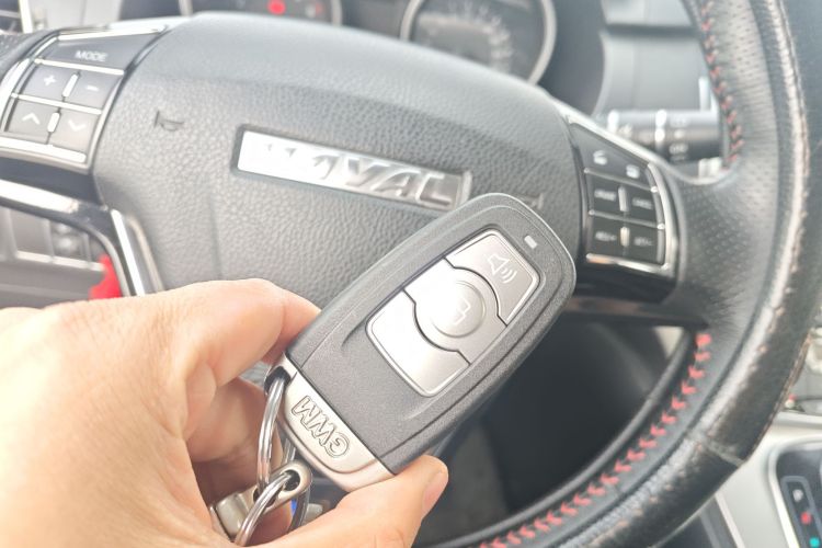 哈弗H6 2017款 蓝标 运动版 1.5T 自动两驱豪华型中控内饰11