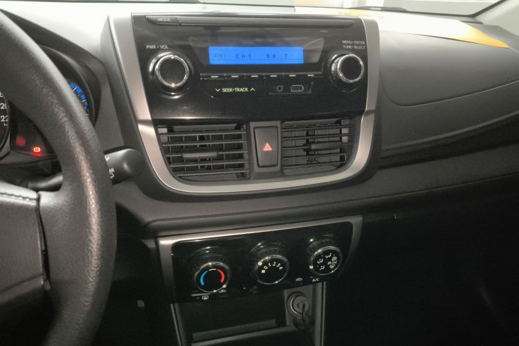 丰田 威驰FS 2017款 1.5L CVT锋驰版局部细节16