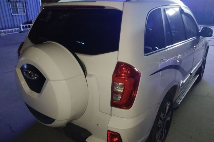 奇瑞 瑞虎3 2014款 1.6L 手动智尚版车身外观6005