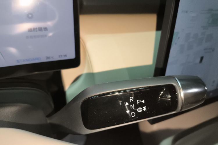 小鹏P7+ 2024款 长续航 Max中控内饰18