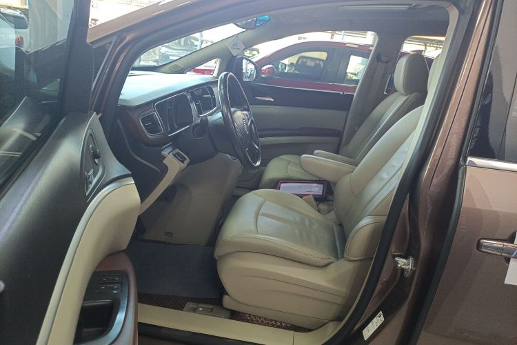 别克GL8 2018款 28T 豪华型 国VI中控内饰20