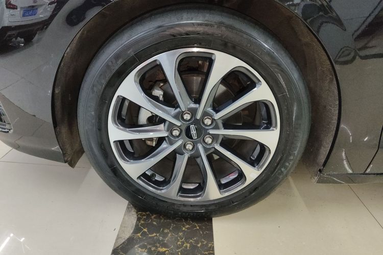 林肯Z 2024款 2.0T 尊尚版车身外观6001