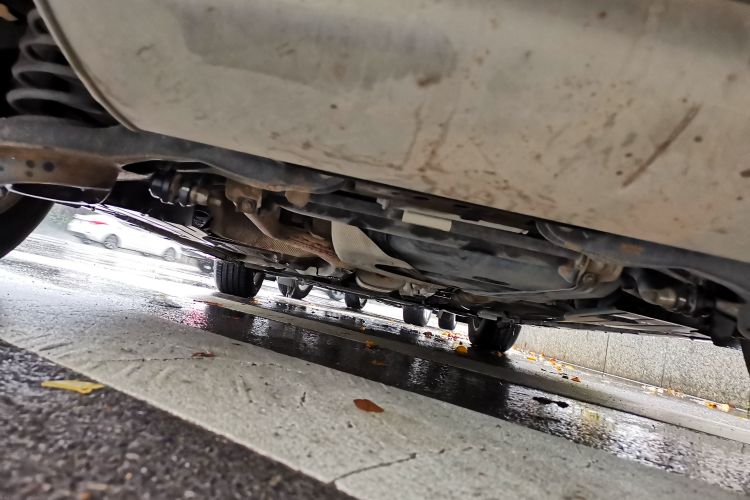 福特 福克斯 2012款 两厢 1.6L 自动舒适型局部细节9009