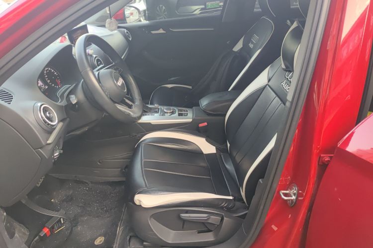 奥迪A3 2019款 Limousine 35 TFSI 进取型 国V局部细节19