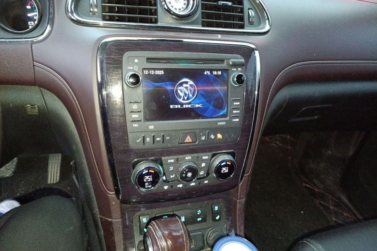 别克 昂科雷 2014款 3.6L 四驱智享旗舰型中控内饰16