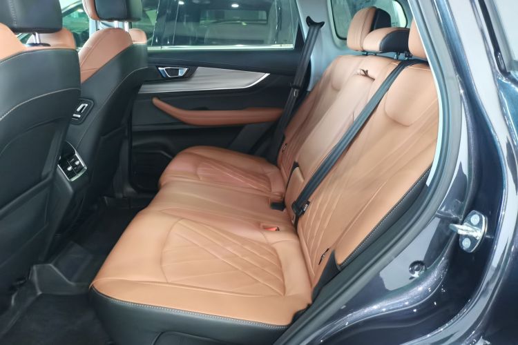 奇瑞 瑞虎8 PLUS 2022款 鲲鹏版 390TGDI DCT四驱豪享版中控内饰21