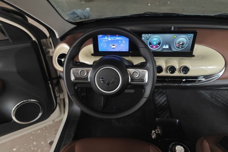 五菱汽车 五菱缤果 2024款 333km 悦享款中控内饰13