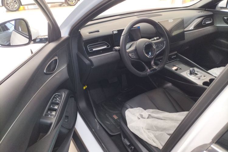 比亚迪 海豹06新能源 2024款 DM-i 80KM尊贵型中控内饰7003