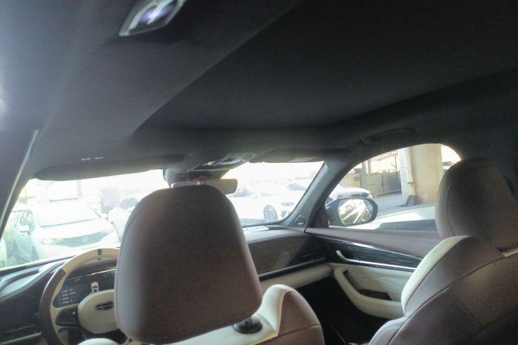 吉利汽车 星越L 2021款 2.0TD DCT EVO两驱智尊型局部细节22