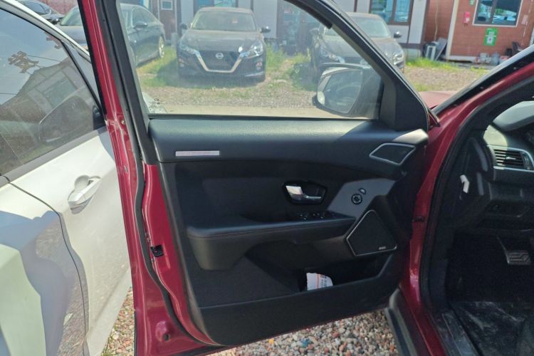 陆风X7 2015款 2.0T 全景尊贵版中控内饰7007