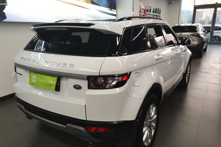 路虎 揽胜极光(进口) 2014款 2.0T 5门耀享版车身外观7