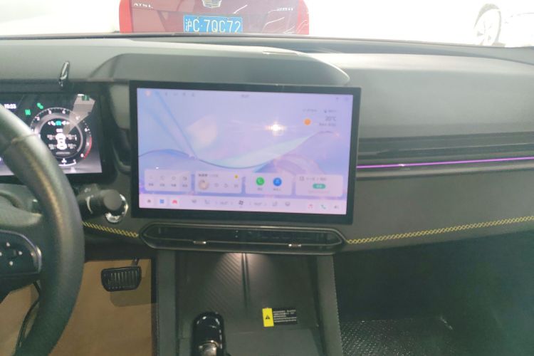 领克03 2023款 2.0TD DCT劲Pro中控内饰16