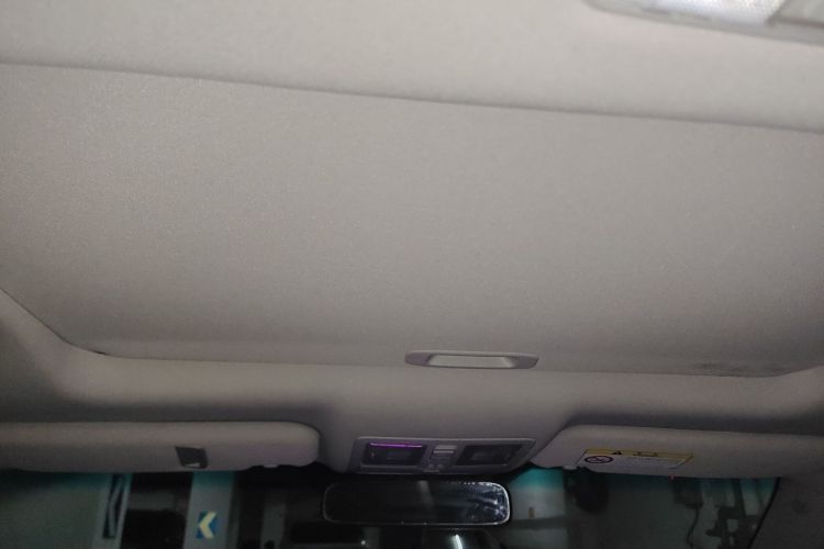 丰田 锐志 2013款 2.5V 尚锐版中控内饰22