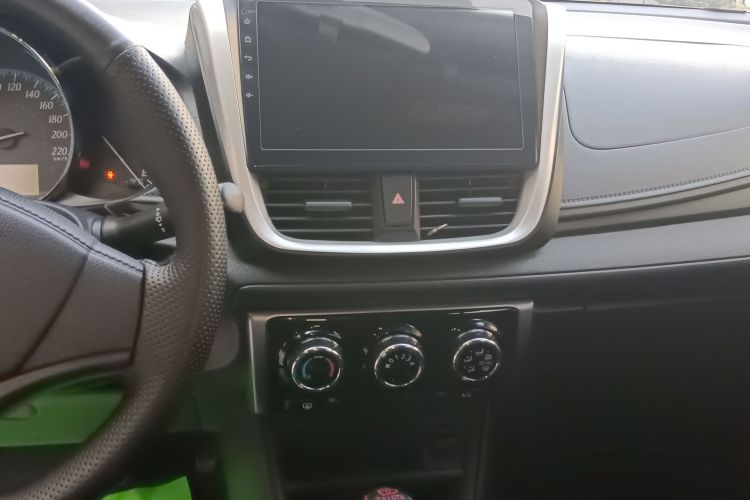 丰田 YARiS L 致炫 2016款 改款 1.5E CVT魅动版中控内饰16