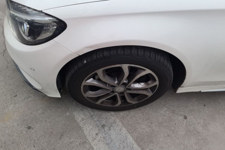 奔驰C级 2015款 C 180 L 运动型车身外观6007