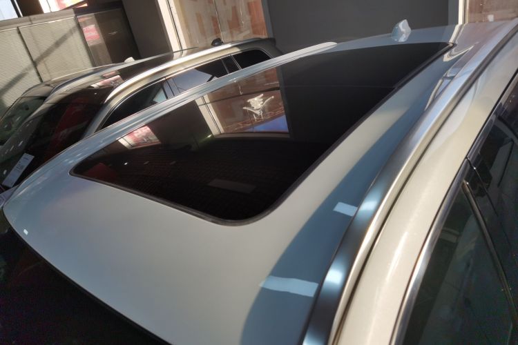 理想汽车 理想ONE 2021款 增程6座版局部细节57