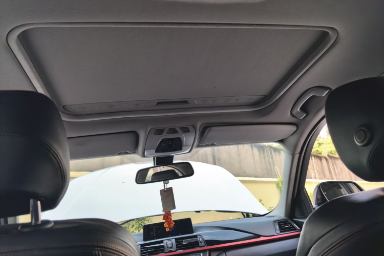 宝马3系(进口) 2013款 改款 328i运动设计套装局部细节22