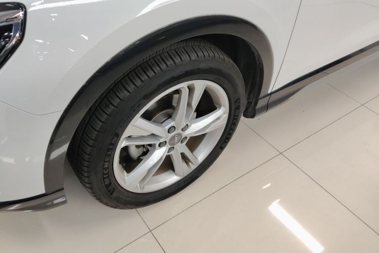 奥迪Q3 2019款 35 TFSI 时尚致雅型车身外观6007