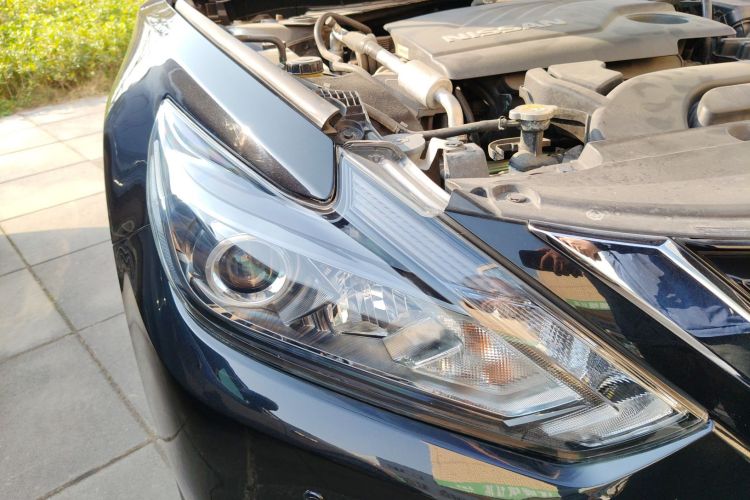 日产 天籁 2018款 2.0L XL 智进版车身外观8