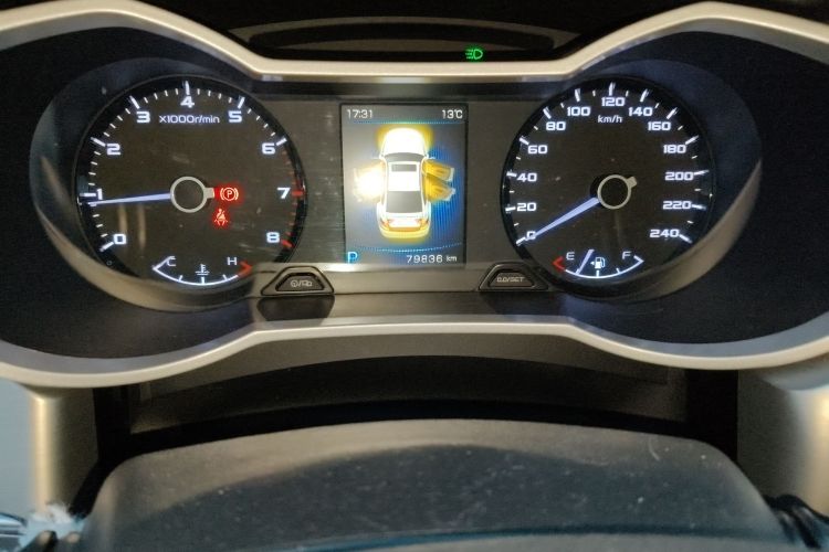 吉利汽车 帝豪GL 2017款 1.3T DCT尊贵型中控内饰15