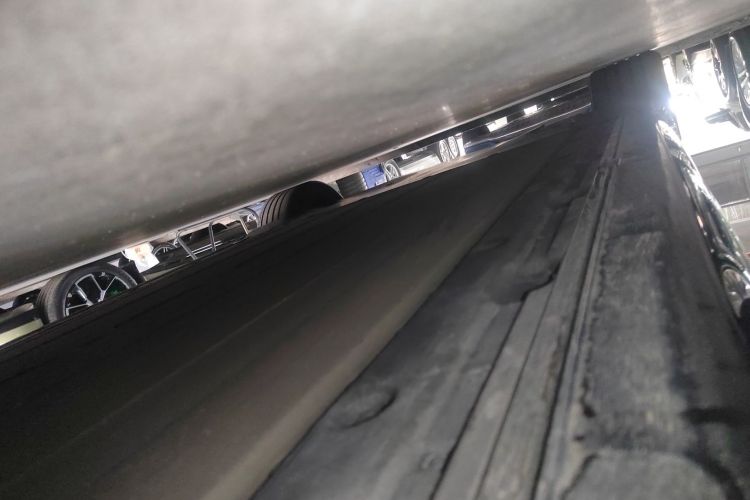 小米汽车 小米SU7 2024款 后驱标准创始版局部细节9001