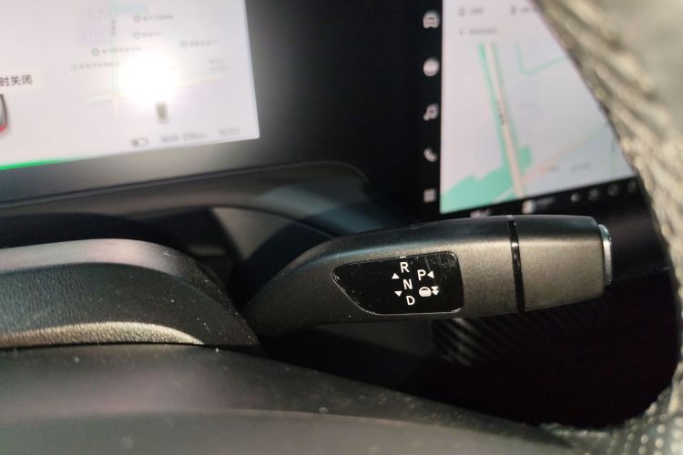 小鹏P7 2020款 670E局部细节18