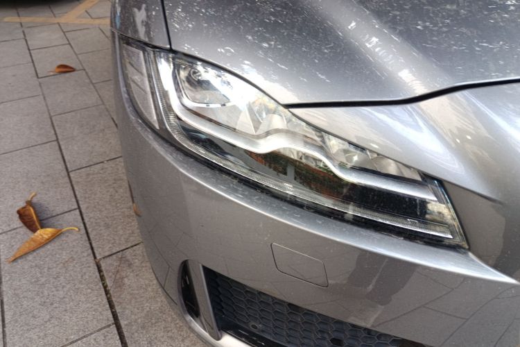 捷豹F-PACE 2020款 2.0T 赛旗版车身外观8