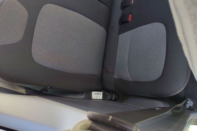 五菱汽车 宏光MINIEV 2022款 马卡龙臻享款 磷酸铁锂中控内饰7006