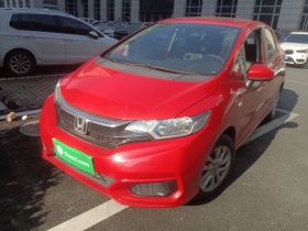 本田 飞度 2018款 1.5L CVT舒适天窗版