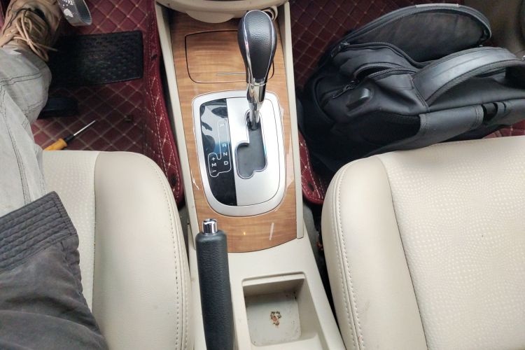 别克 凯越 2015款 1.5L 自动经典型局部细节18