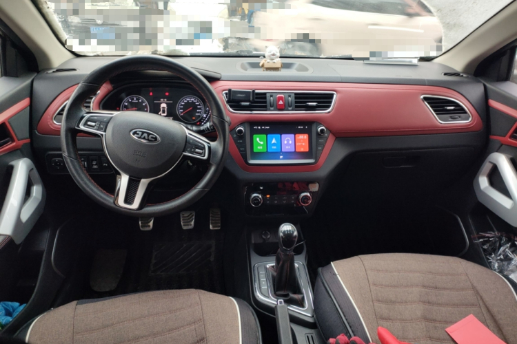 江汽集团 瑞风S2 2018款 智驱版 1.5L 手动豪华智能型中控内饰7002