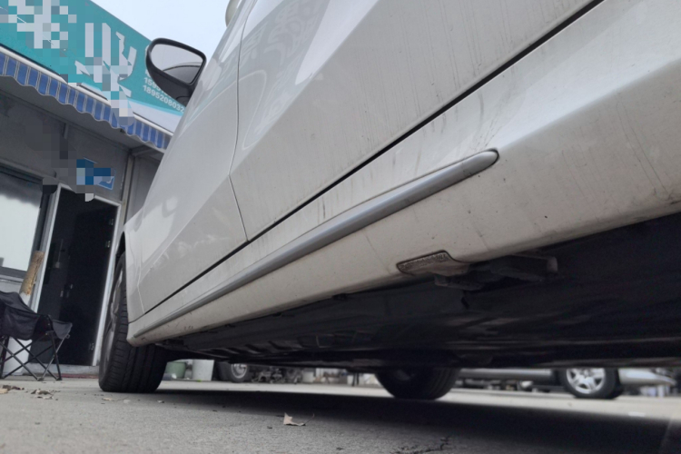 奔驰C级 2015款 C 180 L 运动型局部细节9002