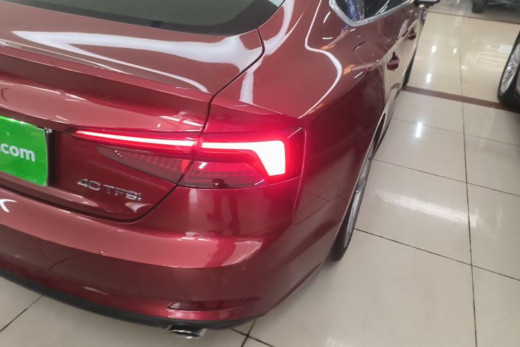 奥迪A5 2019款 Sportback 40 TFSI 时尚型车身外观6001