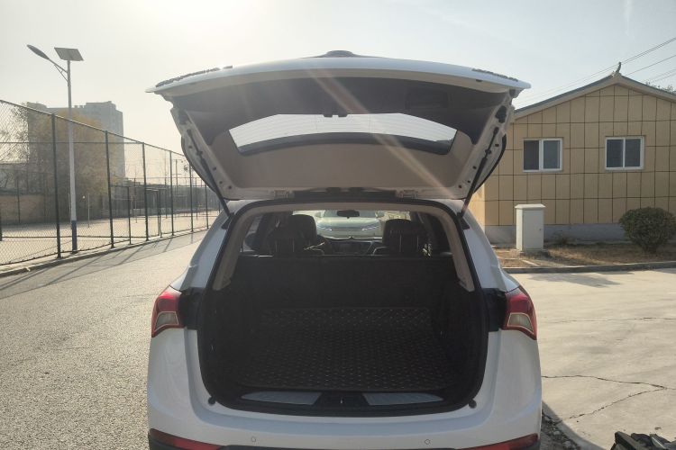 别克 昂科威 2018款 20T 两驱精英型局部细节23