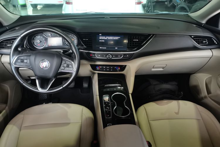 别克 君威 2020款 552T 精英型中控内饰12