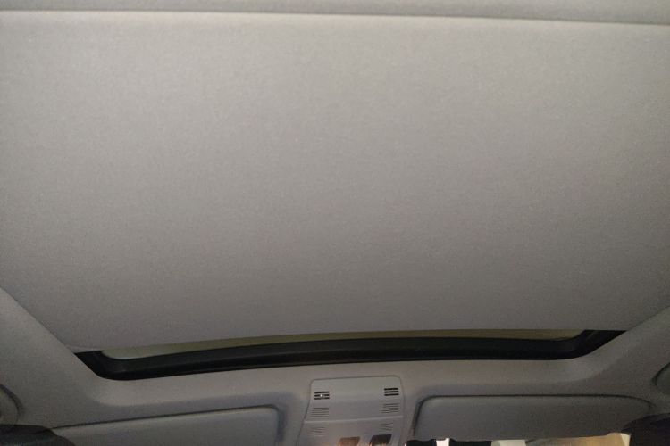 宝马X1 2015款 sDrive18i 领先晋级版中控内饰22