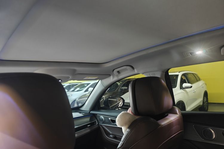 奇瑞 瑞虎8 PRO 2022款 290T 两驱浩瀚版 5座中控内饰22