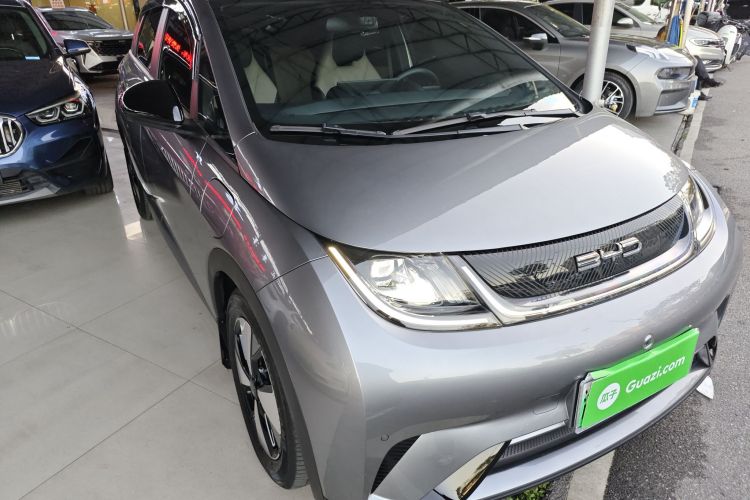 比亚迪 海豚 2023款 420km 时尚版车身外观3