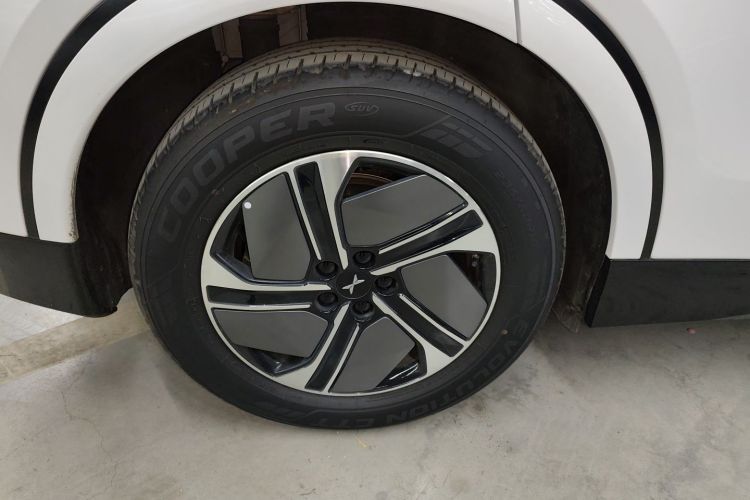 小鹏G6 2023款 580 长续航 Pro车身外观6008